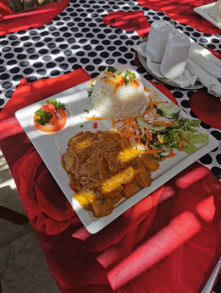 Gambian Yassa & Curry